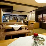 Hotel Stegerbrau 3*