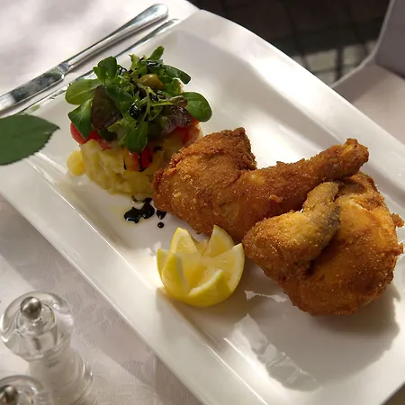 Stegerbraeu Отель