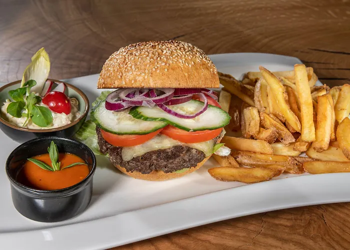 Hotel Stegerbraeu 3*